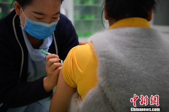 四价宫颈癌疫苗云南上市接种3针次共花费2475元