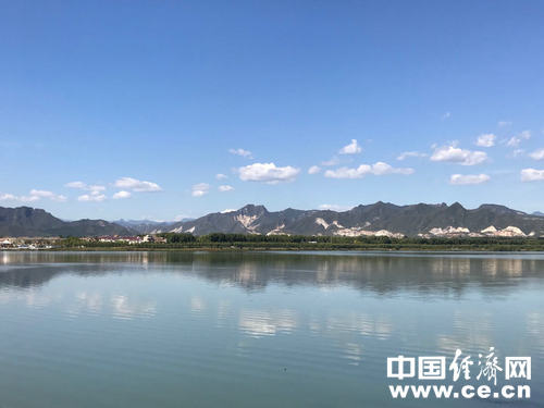 郊游.jpg